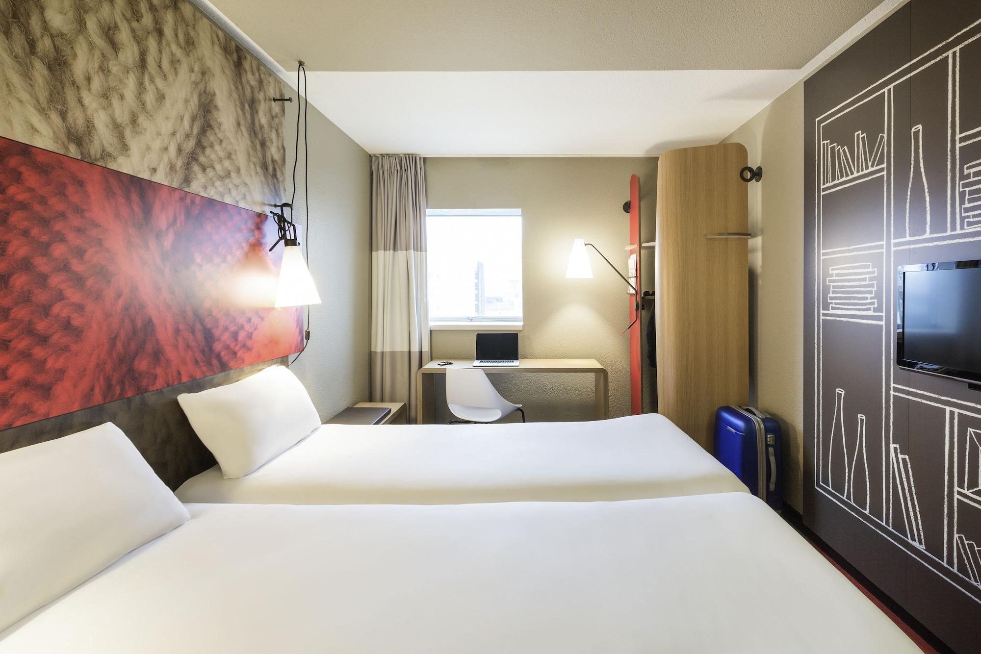 Ibis Paris Porte De Clichy Centre Ngoại thất bức ảnh