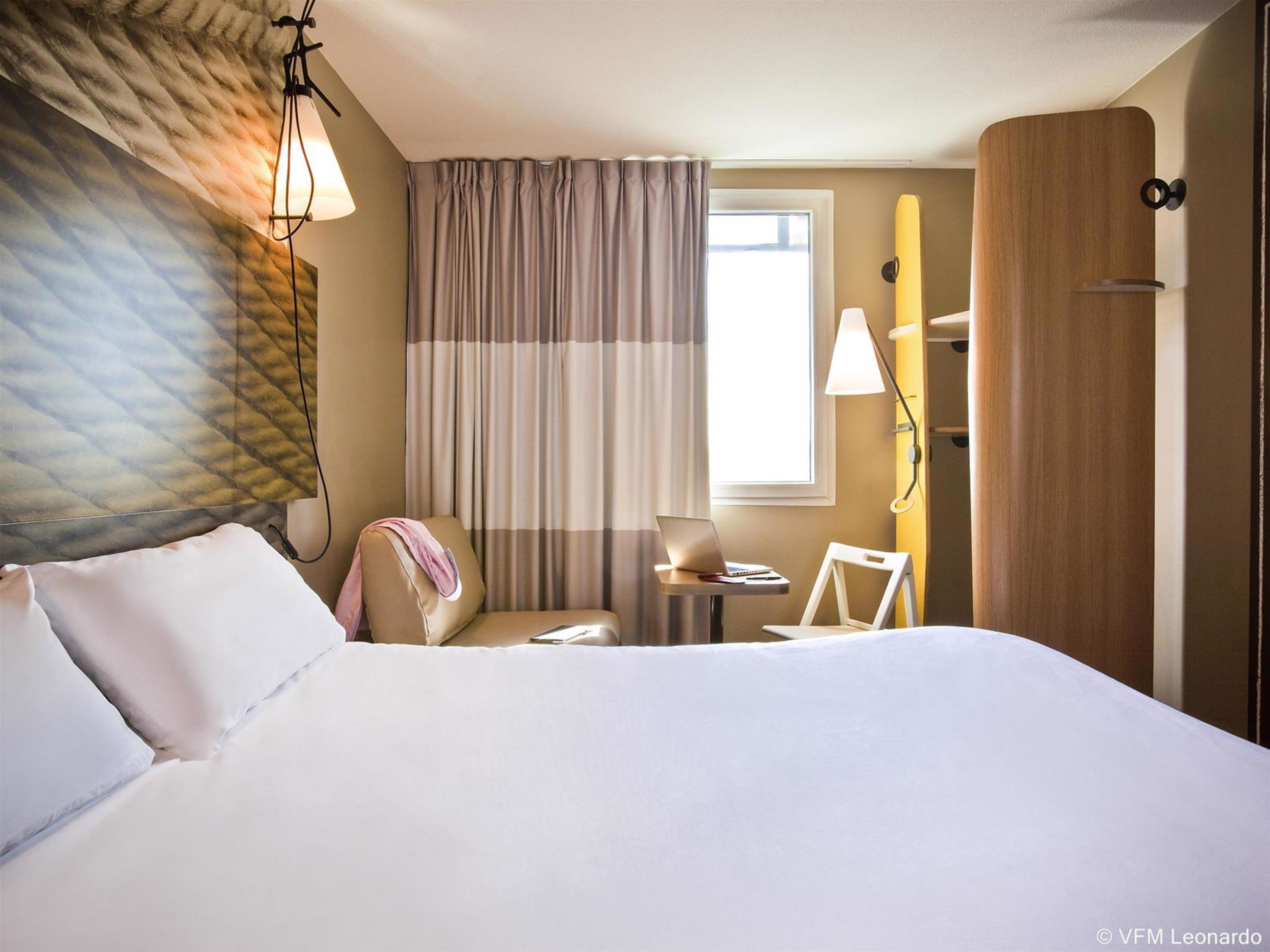 Ibis Paris Porte De Clichy Centre Ngoại thất bức ảnh
