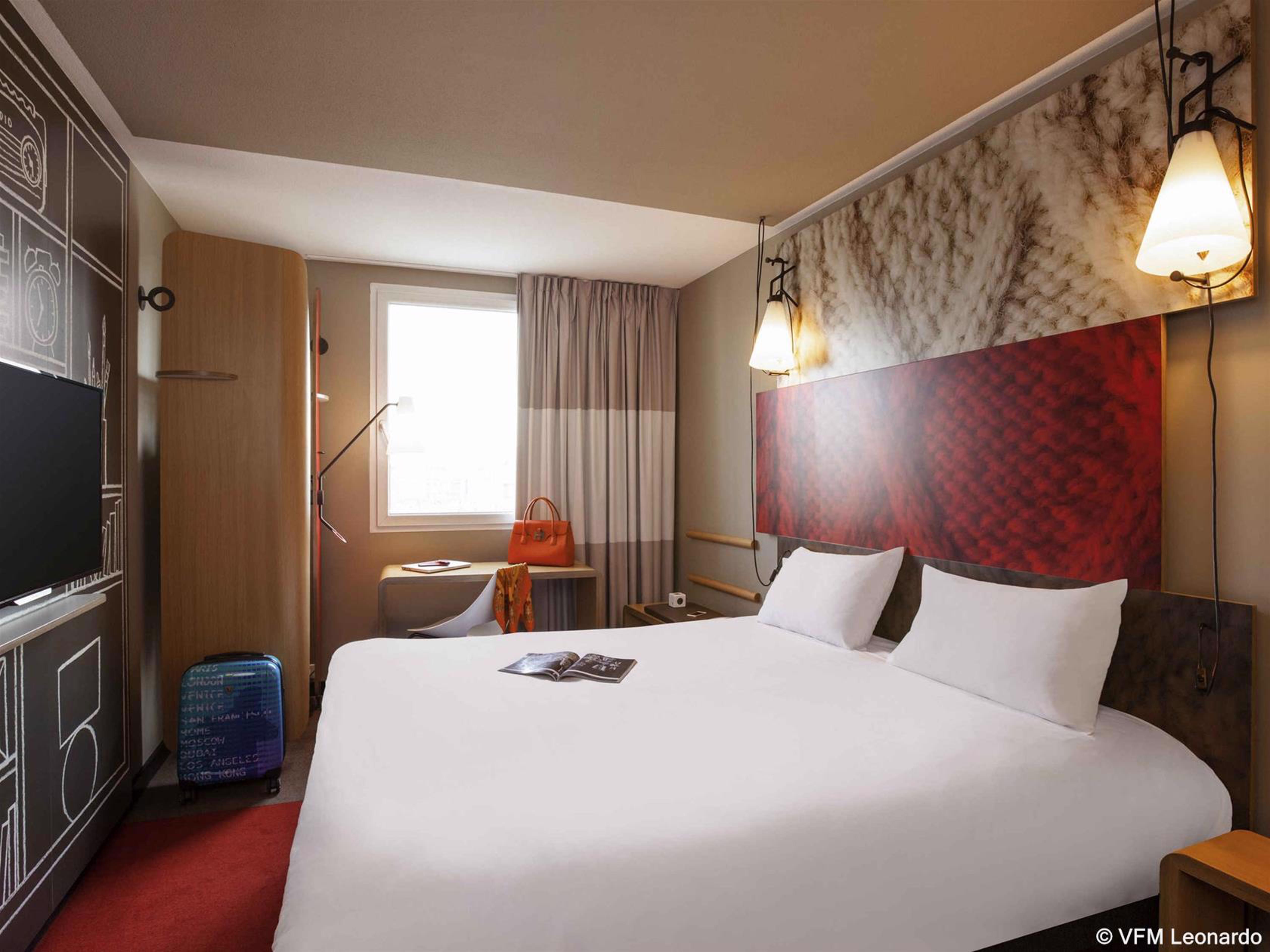 Ibis Paris Porte De Clichy Centre Ngoại thất bức ảnh