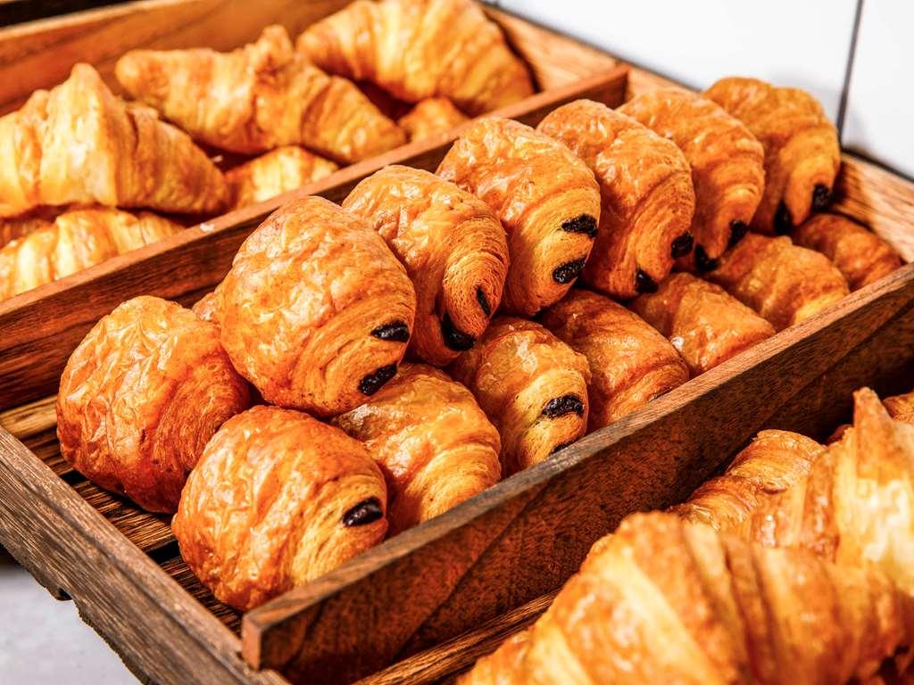 Ibis Paris Porte De Clichy Centre Ngoại thất bức ảnh